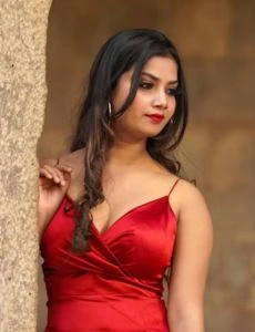 call girl service in Sahaspur